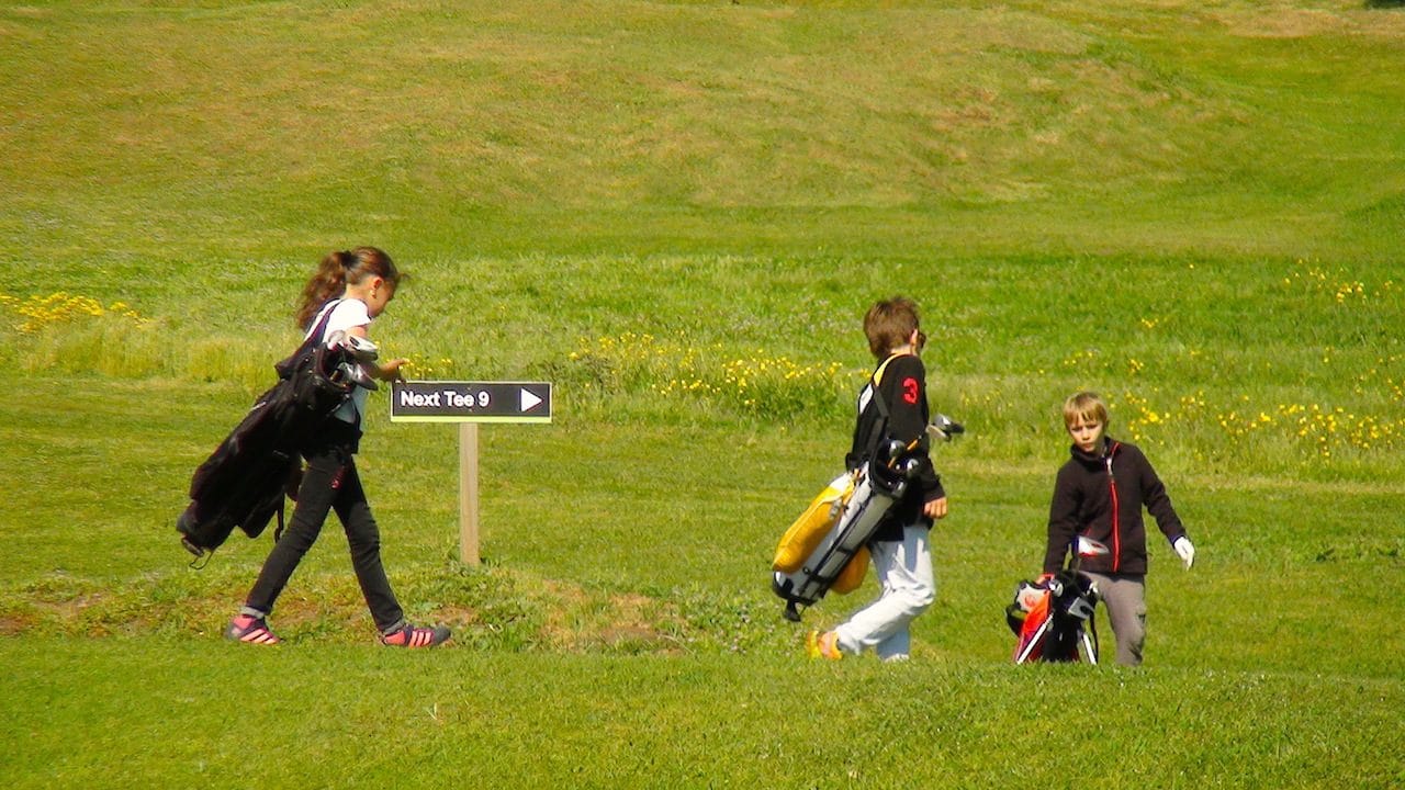 Competition 21:04:18 32